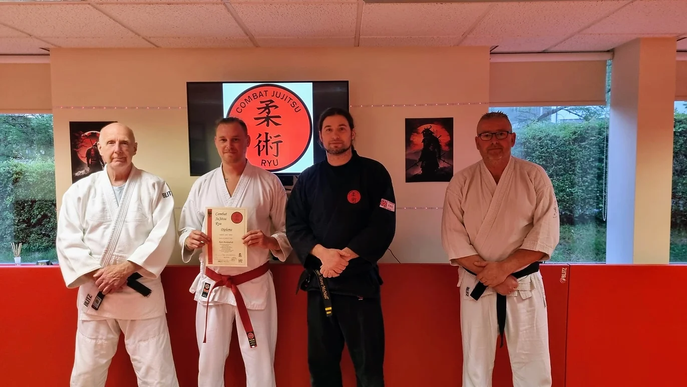 09dcf9_8c53a7a429eb4a33b7950ac27b2bf467~mv2