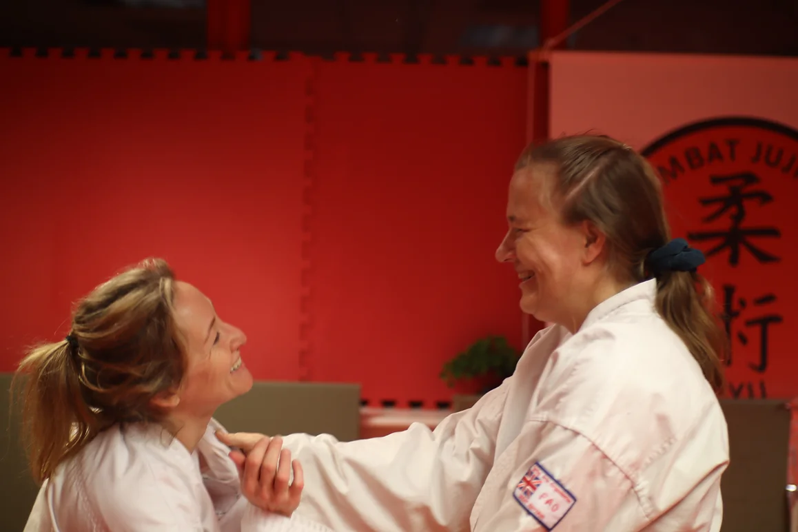 09dcf9_8e5f8119aa744ab1b6d911ccdfdc0d1e~mv2